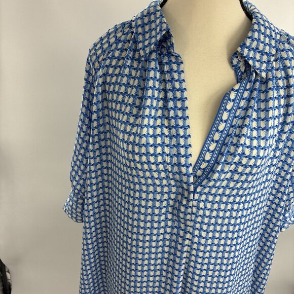 Max Studio Womens 3XL Blue White Geometric Print V Neck Short Sleeve Blouse - Picture 2 of 7